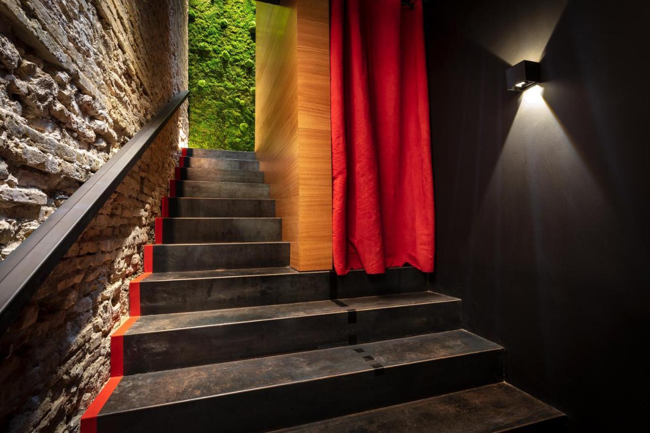 Zrooms&Suites Hostel Boutique Saragossa Exterior foto